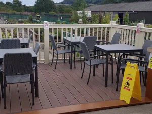 Hur behåller jag färgen på ett WPC-kort?